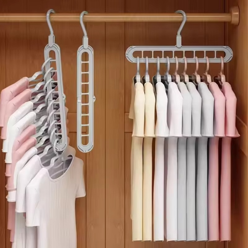 Drehbare Kleiderbügel 4er Set mit 9 Löchern